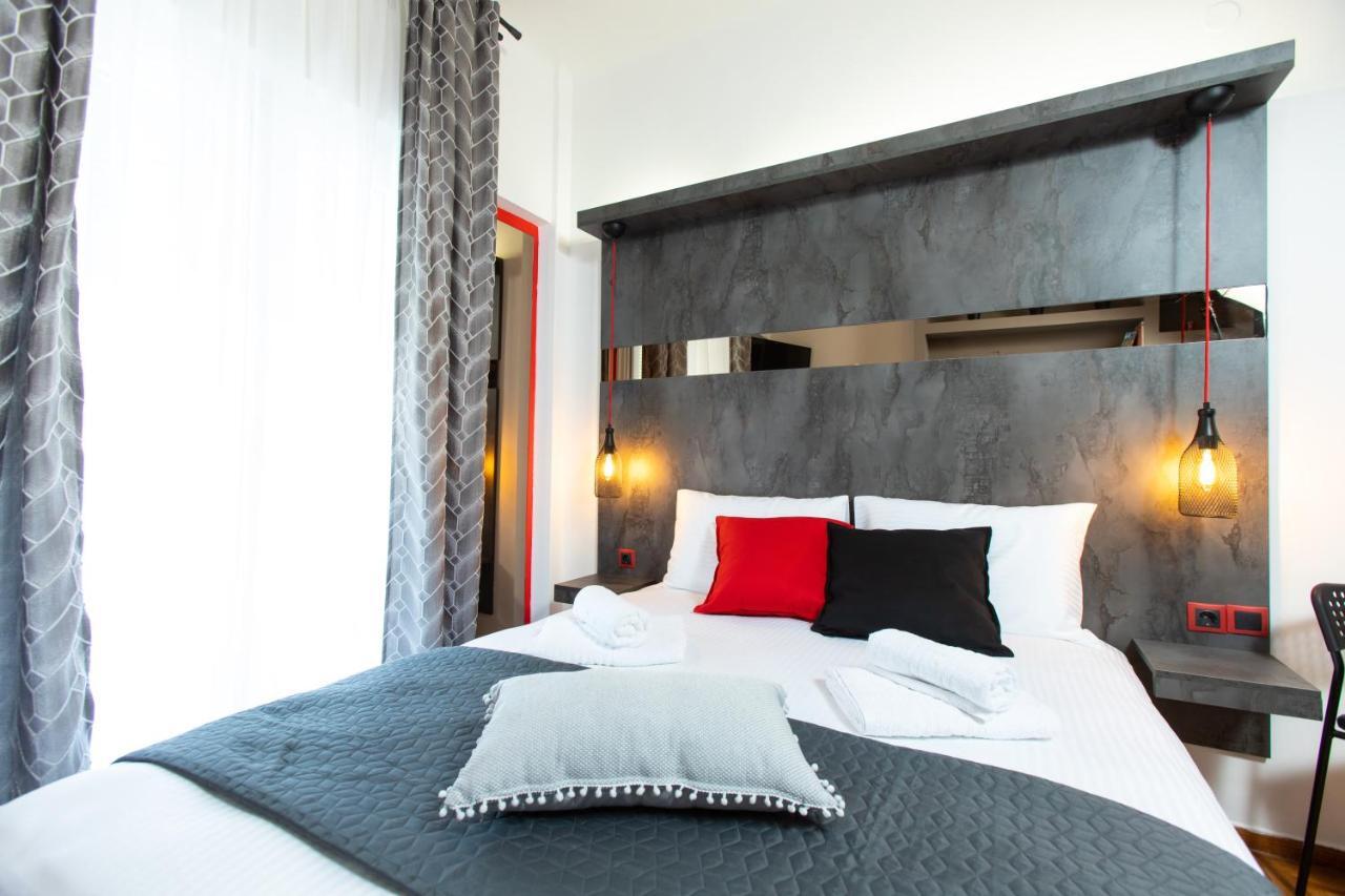 Downtown Luxury Boutique Suites : The Red Suite Салоники Экстерьер фото